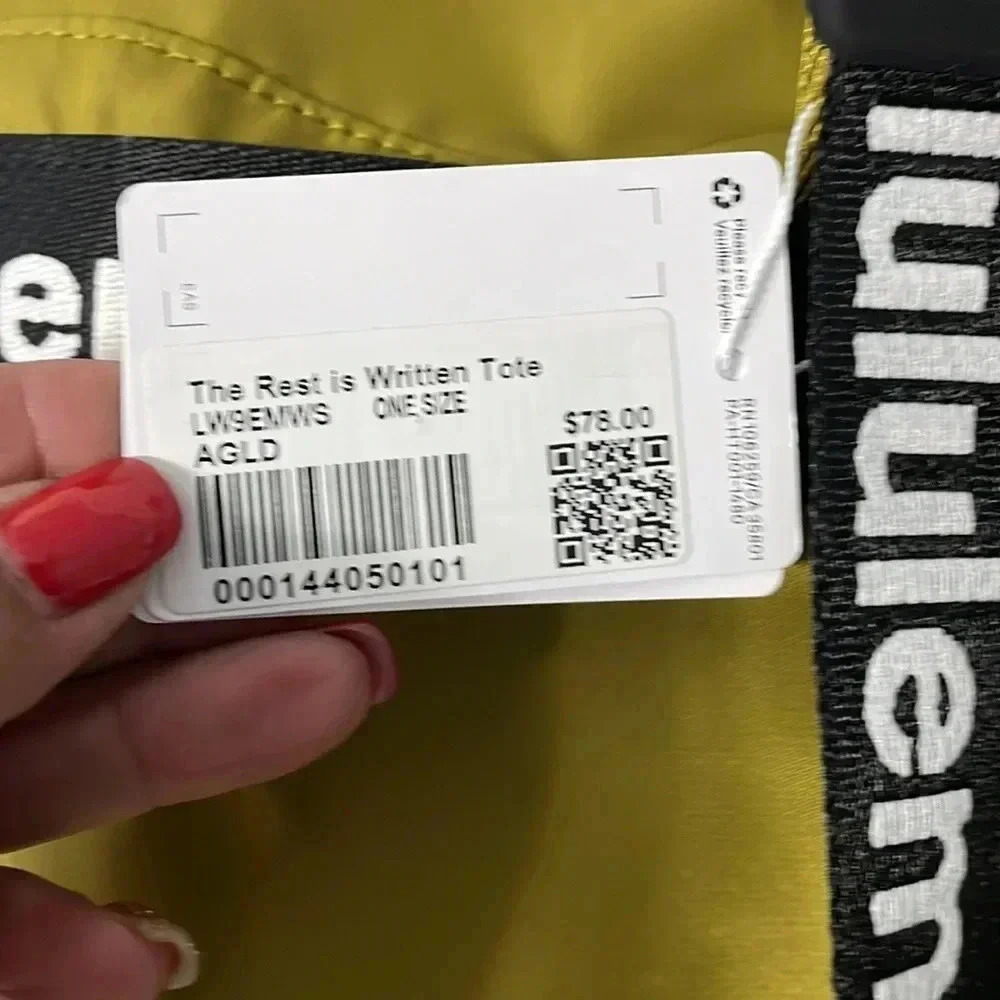 Lululemon the rest is written tote - Picture 5 of 7